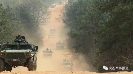 中国陆军特种车辆装备试验场 大批新战车首亮相