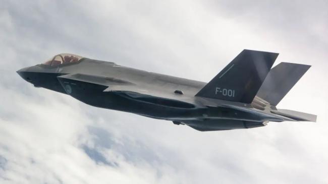 F35¶һ޴©ڶ·