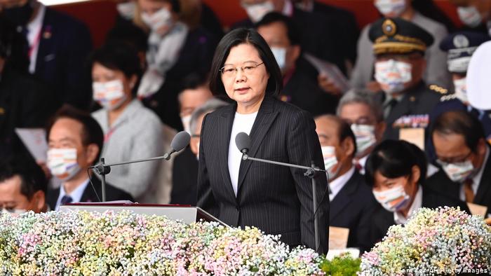 Taiwan | Nationalfeiertag in Taipei | Präsidentin Tsai Ing-wen (Sam Yeh/AFP/Getty Images)