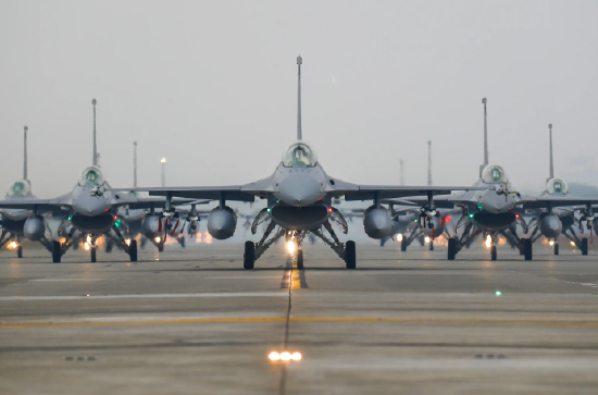 美媒:台F16V刚成军就摔机 如何对抗解放军