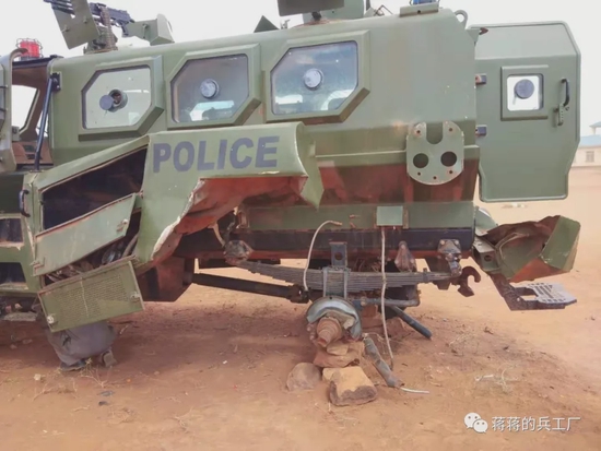 国产防雷车在非洲表现出彩 叛军不战而降