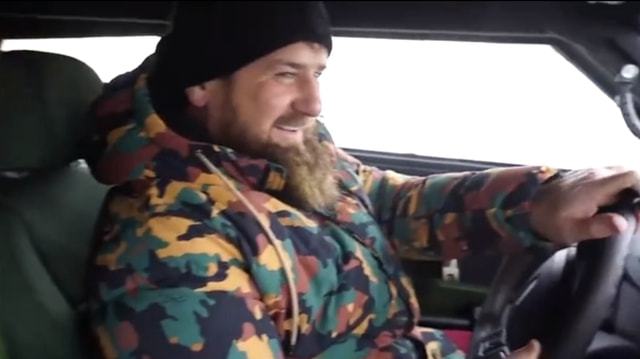 ��ý�������޷򷢲��ɻ��ھ�װ�׳���Ƶ�����ƽ�����������