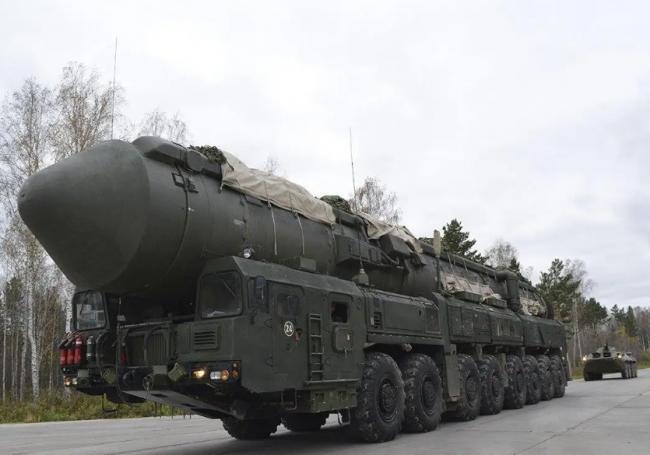 俄军试射“萨尔马特”核导弹 俄国防部:没有同类 无法拦截