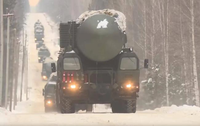 俄军试射“萨尔马特”核导弹 俄国防部:没有同类 无法拦截