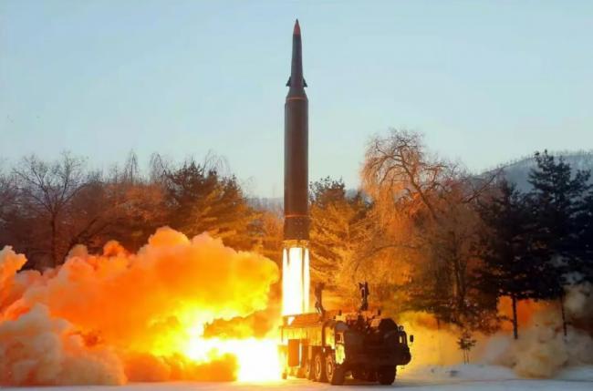 拜登结束亚洲访问之际朝鲜试射导弹 韩美日反应强烈