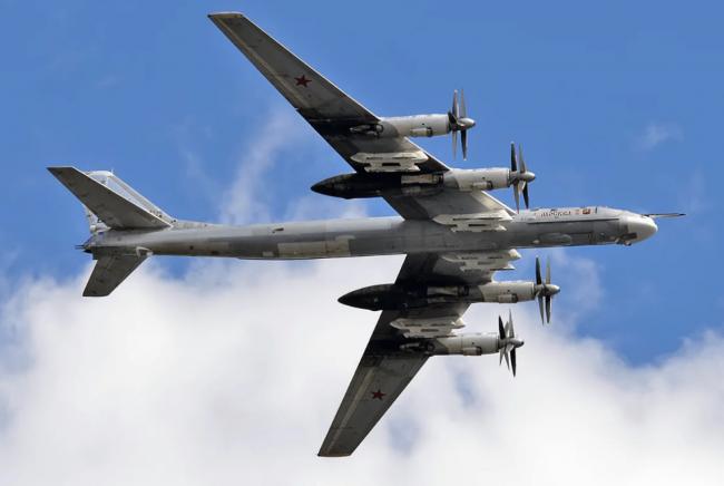 图95轰炸机新款现身 性能、威慑力大幅提升