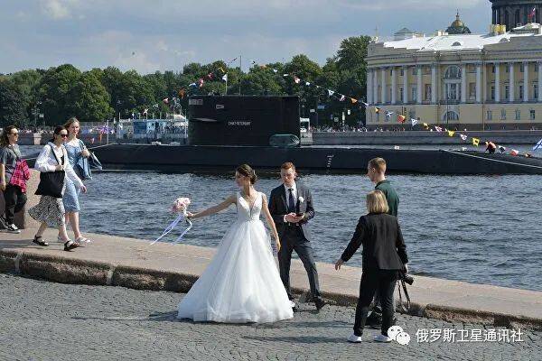 图集：全球聚焦圣彼得堡海军节阅兵式
