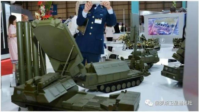 普京：俄罗斯军事装备有效抵御西方武器