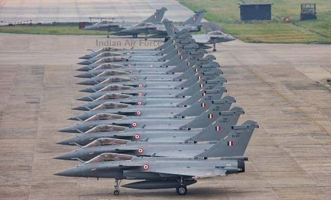 中巴两国先进战机数量飞速增加 印度顶不住了！