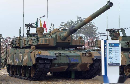 波兰千辆坦克百台远火打造欧盟第一陆军？