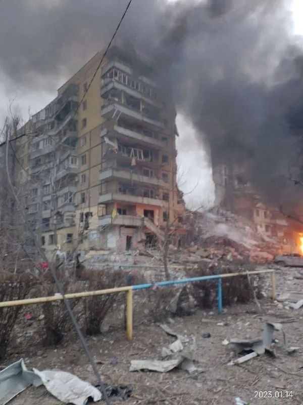 俄乌1月15日：俄第11次大袭击，再造人道灾难