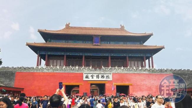 600年北京故宫屋顶没鸟粪、杂草 这设计太绝