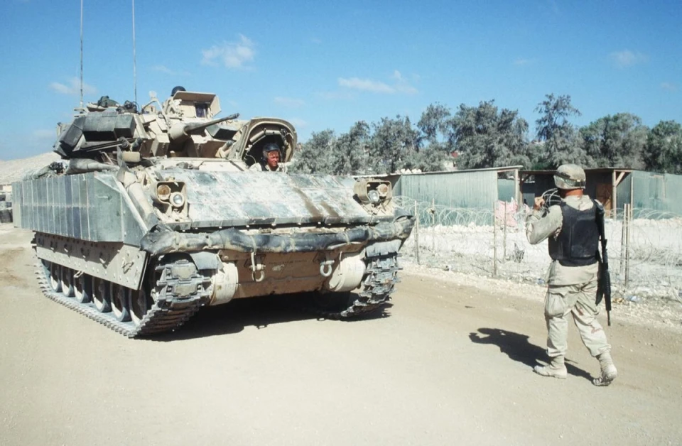 ·꣺׵սBTR-82AԺ