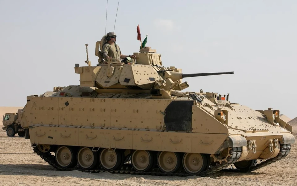 ·꣺׵սBTR-82AԺ