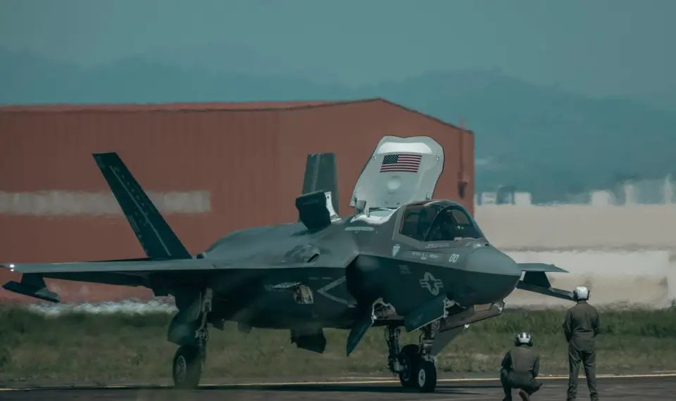 F35Bɱ 075Ϻж¶ȱ