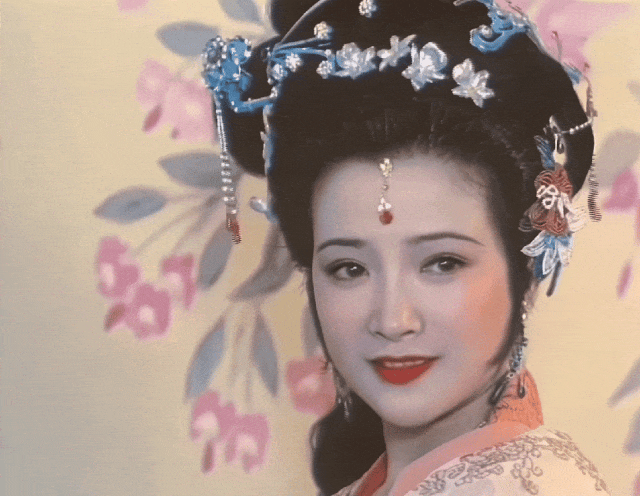 202512_17660066536948.gif 640 (2).gif