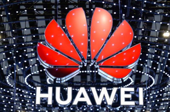 仅仅一个月…  华为疯狂举动不寻常 仅仅一个月…  华为疯狂举动不寻常