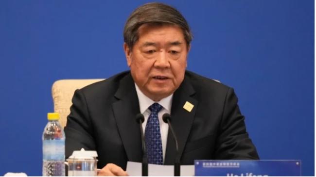 对习换了个称呼,何立峰瑞士讲话露机密 对习换了个称呼,何立峰瑞士讲话露机密