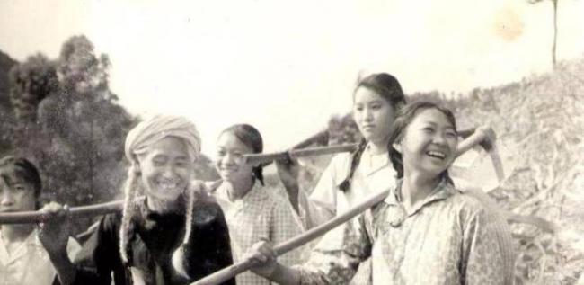 难怪地主强抢白毛女 曝原型罗昌秀救出时四张照 难怪地主强抢白毛女 曝原型罗昌秀救出时四张照