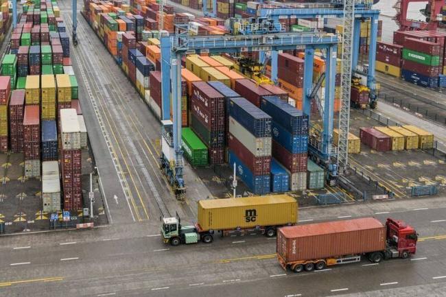 中国对美出口惨崩34.6% 中国对美出口惨崩34.6%