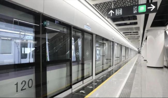 地铁,成了越来越多中国城市的“黑洞” 地铁,成了越来越多中国城市的“黑洞”