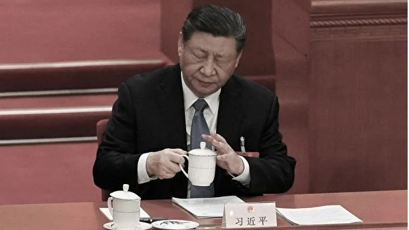习动了“不大不小的手术”  四中全会存变局 习动了“不大不小的手术”  四中全会存变局