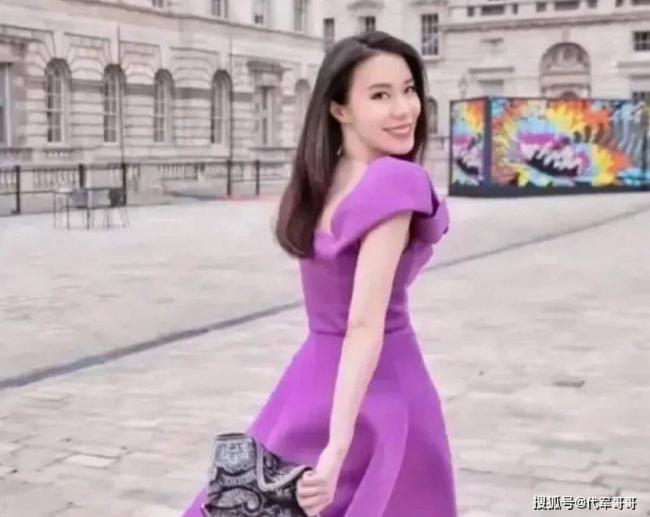 原来她是蔚来老板娘,曾是央视女主播才貌双全 原来她是蔚来老板娘,曾是央视女主播才貌双全