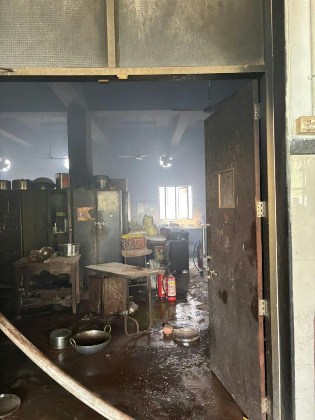 印航客机撞上医学院 超290人罹难 各国哀悼 印航客机撞上医学院 超290人罹难 各国哀悼