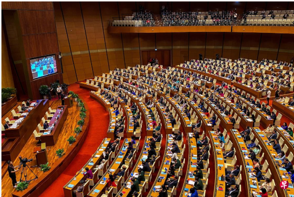 激进:一半省份撤并,200万公务员下岗.... 激进:一半省份撤并,200万公务员下岗....