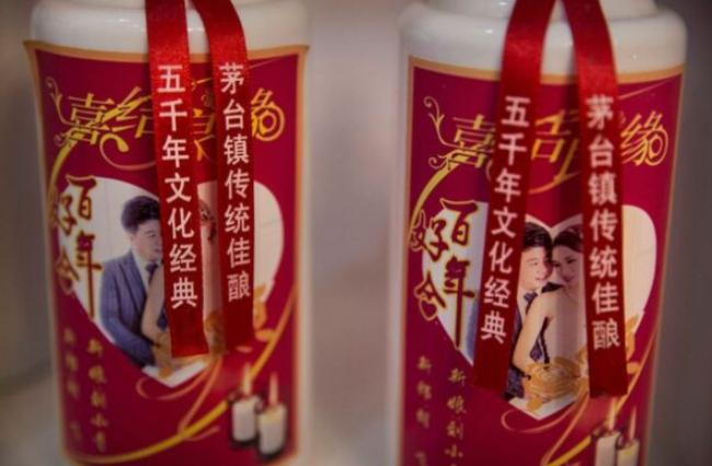 茅台售价跌跌不休  客户在门店直接砍价 茅台售价跌跌不休  客户在门店直接砍价