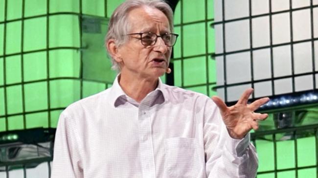 微软、亚马逊官宣大幅裁员计划 AI教父发声 微软、亚马逊官宣大幅裁员计划 AI教父发声