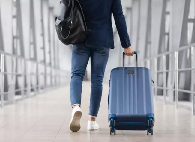 近10年流出加拿大财富数量之巨,令人震惊 近10年流出加拿大财富数量之巨,令人震惊