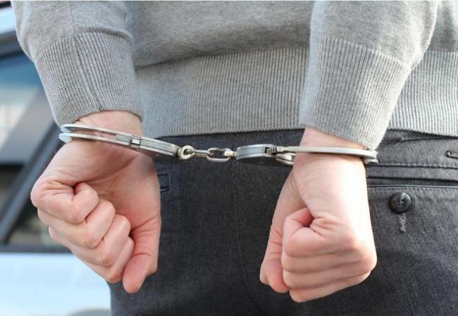 华人男子在意大利警察局上演“惊天逃脱” 华人男子在意大利警察局上演“惊天逃脱”