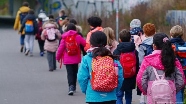 学校设立“移民上限”?教育部长建议引争议 学校设立“移民上限”?教育部长建议引争议