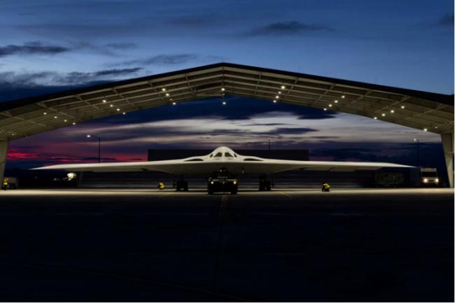 美军新王牌 B-21轰炸机2026上线 美军新王牌 B-21轰炸机2026上线