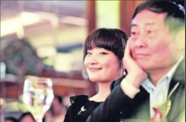 港媒爆料:宗馥莉曾用美国护照在香港买房 港媒爆料:宗馥莉曾用美国护照在香港买房