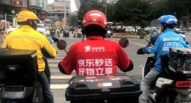 外卖大战下的中国哀歌:神仙打架,殃及三界 外卖大战下的中国哀歌:神仙打架,殃及三界