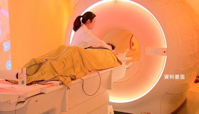 惊!男子被吸入“核磁共振”仪器死亡 原因曝光 惊!男子被吸入“核磁共振”仪器死亡 原因曝光