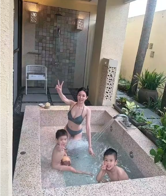 疑似释永信老婆孩子曝光:肤白貌美,身材火爆… 疑似释永信老婆孩子曝光:肤白貌美,身材火爆…