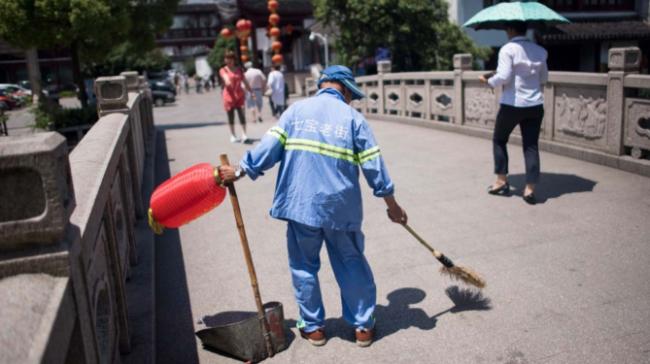 上海就业内卷,卷出新高度 上海就业内卷,卷出新高度