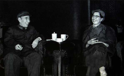 他才是江青真正的死对头 他才是江青真正的死对头