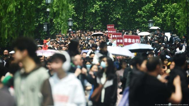 杭州自来水污染,“专制效率”何在? 杭州自来水污染,“专制效率”何在?