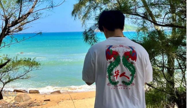 潮水退去 县城有钱人“苟”到了最后 潮水退去 县城有钱人“苟”到了最后