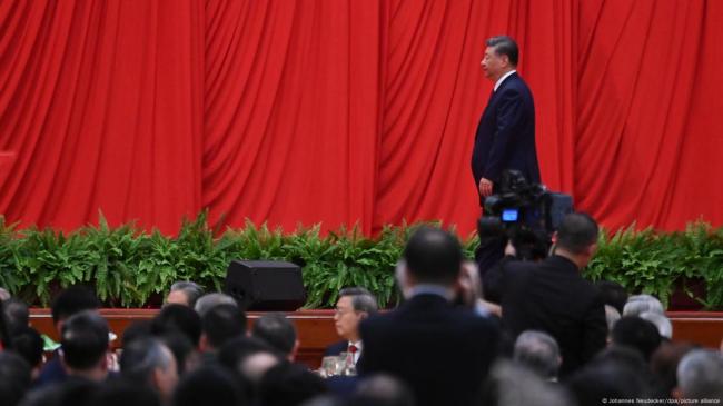 墙外文摘:独裁者的治理灾难和权力强化 墙外文摘:独裁者的治理灾难和权力强化