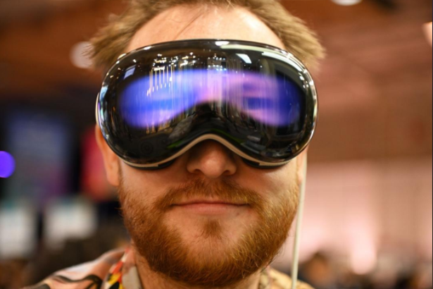不只是贵  曝苹果Vision Pro深陷死亡循环 不只是贵  曝苹果Vision Pro深陷死亡循环