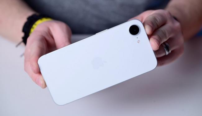 苹果明年续推最便宜iPhone 一设计恐遭吐槽 苹果明年续推最便宜iPhone 一设计恐遭吐槽