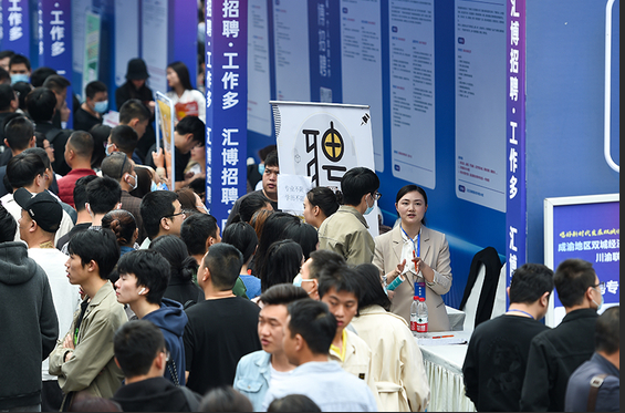 中国7月青年失业率17.8% 创一年来新高 中国7月青年失业率17.8% 创一年来新高