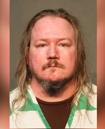 中国退役选手创办体操学校传丑闻 教练涉性侵 中国退役选手创办体操学校传丑闻 教练涉性侵