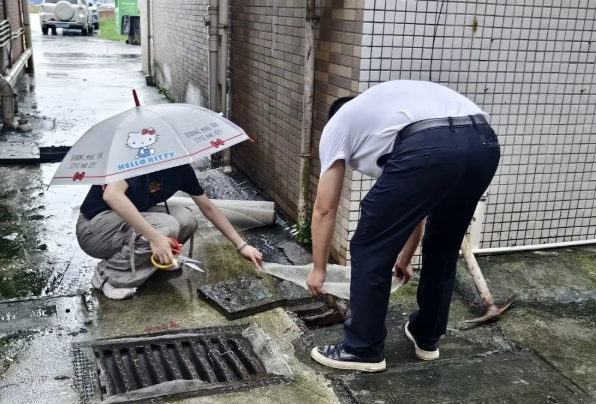 事情如果属实,那已经不是“讽刺”的问题了 事情如果属实,那已经不是“讽刺”的问题了