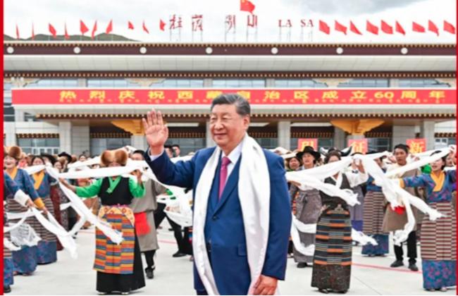 习近平出席!陪同阵容豪华 中共党史首次 习近平出席!陪同阵容豪华 中共党史首次